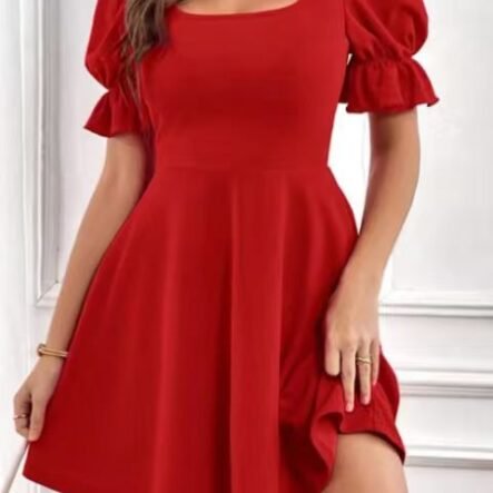Women's Mini Length Balloon Crepe Dress